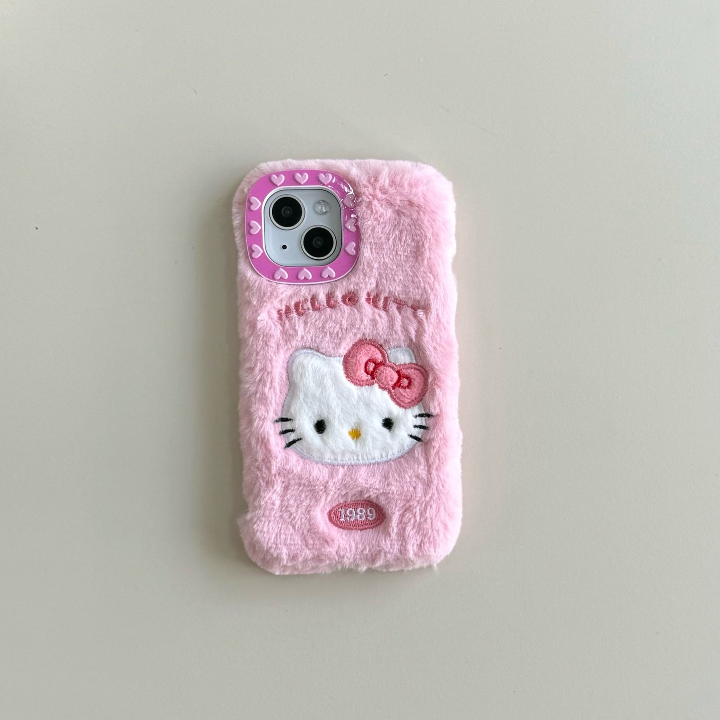 Plush foundation white Hello Kitty avatar iPhone16 Apple 15 suitable for 13/14pro max mobile phone case