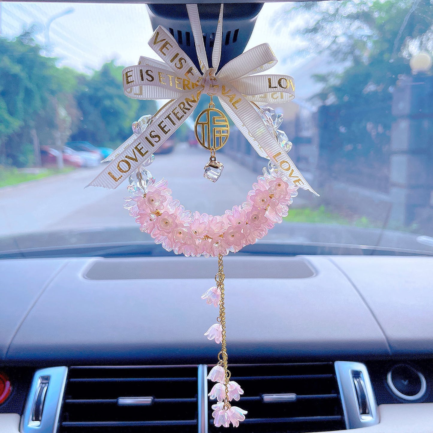 Car pendant, lily of the valley, car rearview mirror pendant, internet celebrity car interior pendant, ladies car decoration